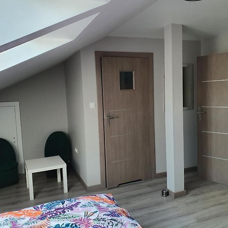 Stajnia Kruki Wola Kaluska Exterior foto